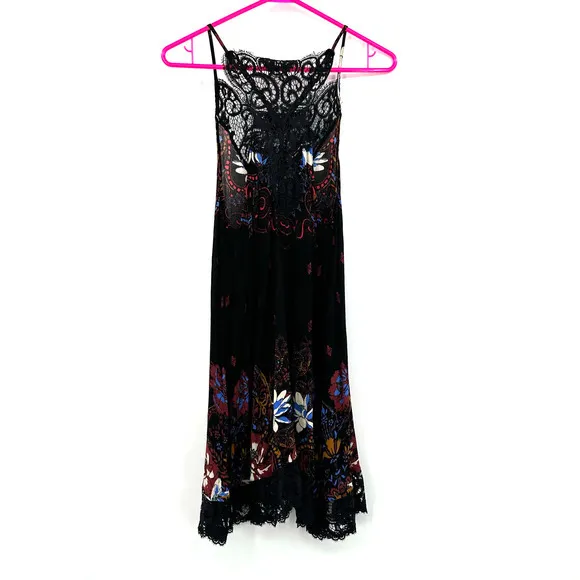 Intimately Free by Free‎ People size XS tank top with lace neck & trim black - Image 2