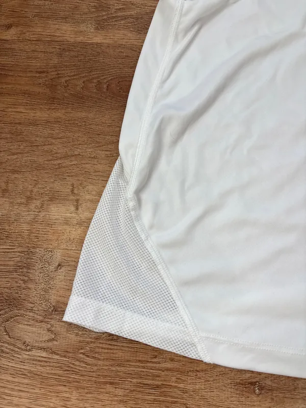 White Athletic Nike Tank Top Dri-Fit - Image 2
