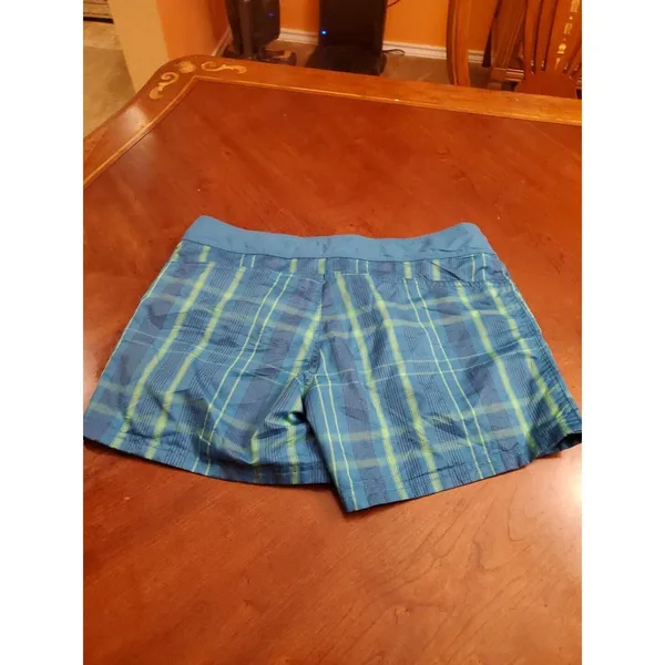 The North Face Shorts Women Size 6 Swim Board Shorts Blue/Green Plaid - Image 11