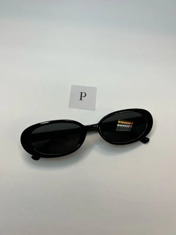 90s oval black sunglasses / retro oval sunglasses - Image 5
