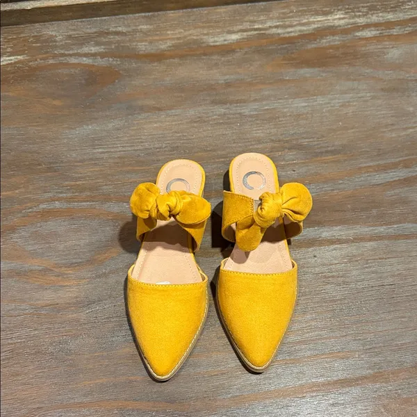 Journee‎ Collection Telulah Yellow Bow Mule Slip-On Flats Size 5.5 NIB - Image 8