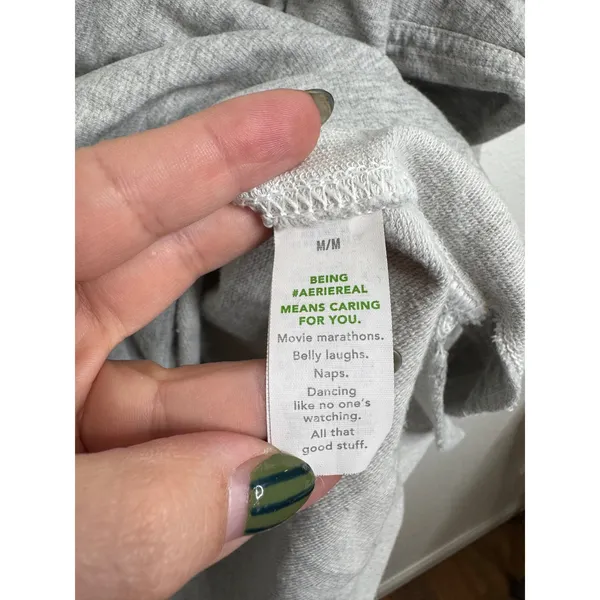 Aerie Gray Pullover Sweatshirt Size‎ Medium - Image 4