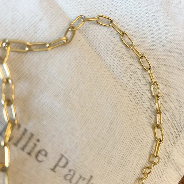Boutique 18k Gold Mini Link Bracelet - Image 6