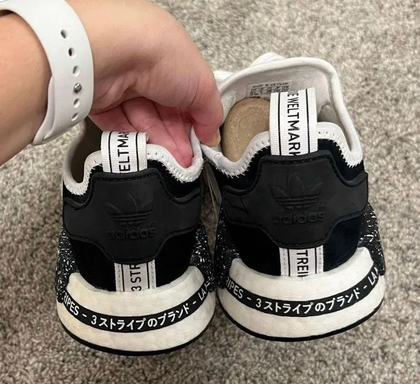 3 Stripes Sneakers - Image 2