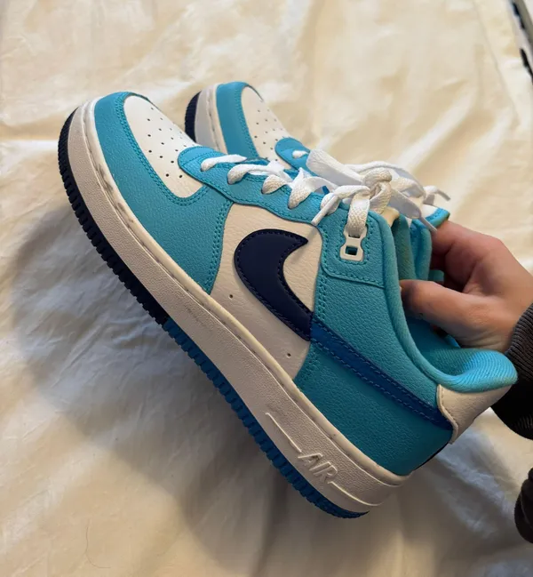 Nike Air Force - Image 4