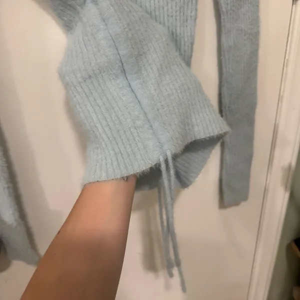 Princess Polly Jesica Sweater in Blue - size XS/Small - Image 9