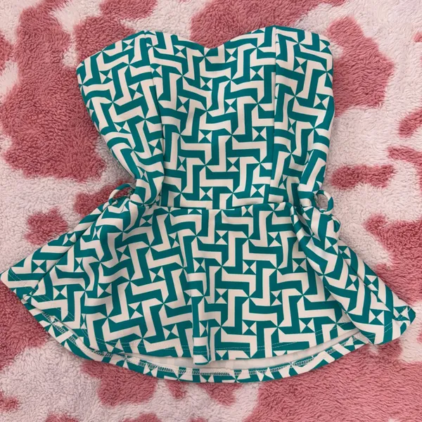 Teal Geometric Strapless Peplum Top w/ Built-In Padded Bra – Snatched Fit | Size S | Euro Summer Vibes 💚 - Image 3