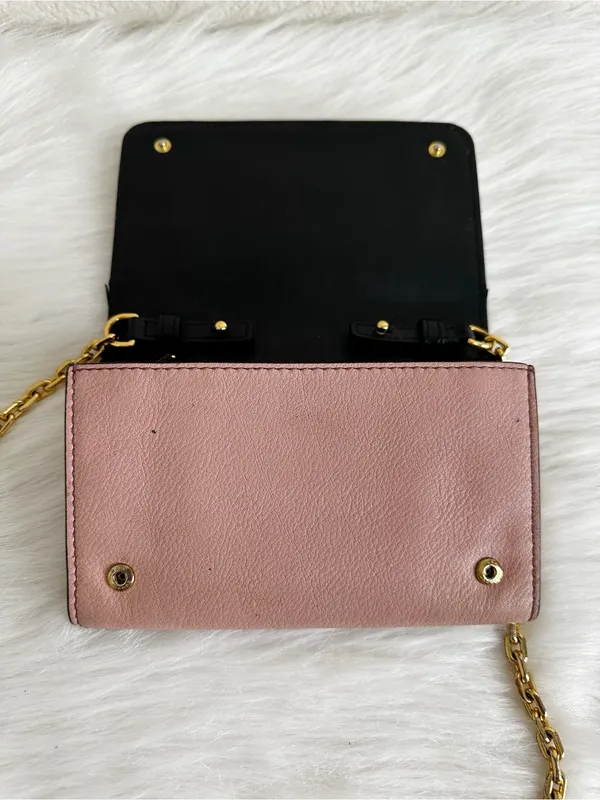 Marc Jacobs Pink Leather Gold Chain Wallet Crossbody Bag - Image 3