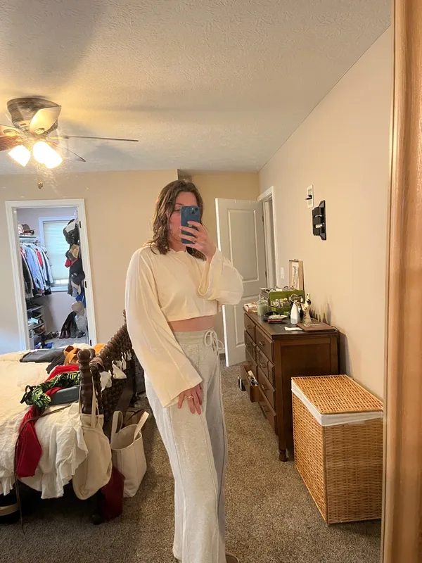 lululemon athletica Cream Cropped Long-Sleeve Top - Image 3