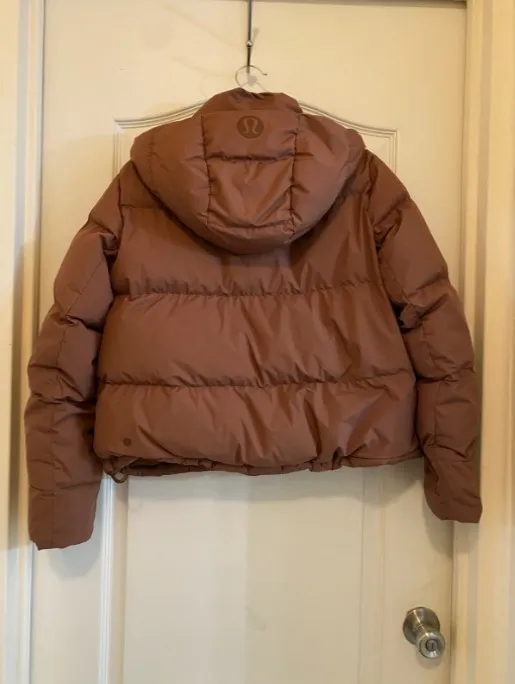 Lululemon Wunder Puff Brown Cropped Puffer Jacket size 8 - Image 3
