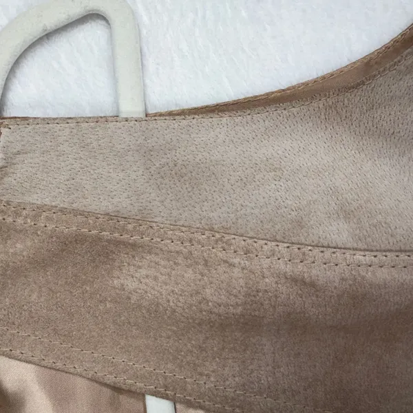 Vintage Boho Large Leather Vest Suede Front Satin Back Cinch Tan Camel Festival - Image 4