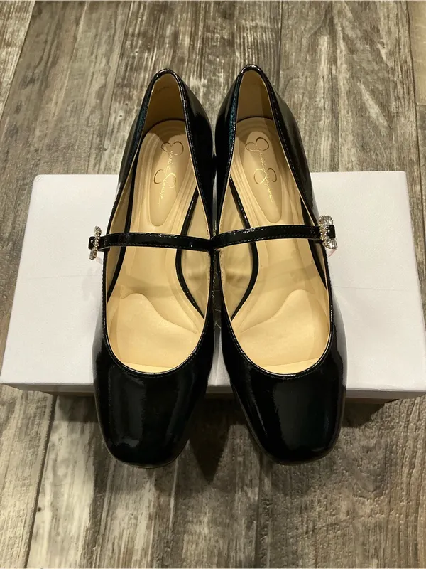 Jessica Simpson Black Patent Mary Jane Flats with Rhinestone Buckle Size 7.5 - Image 8