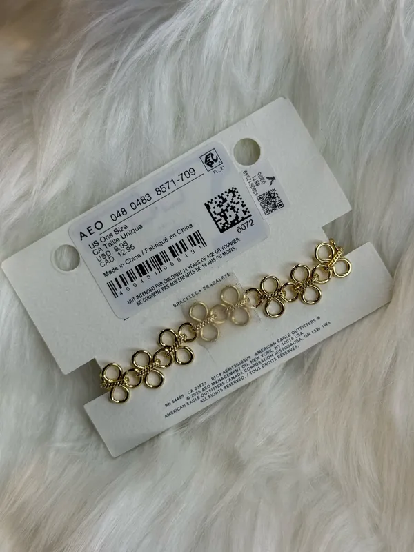 American Eagle Gold Bow Link Bracelet – New with Tags - Image 4