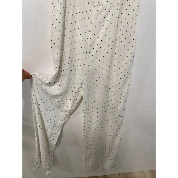 Forever 21 White Polka Dot Wide Leg Jumpsuit Size Small - Image 4