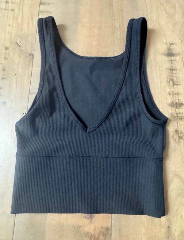 Lululemon estimated Size 2 Pivot Tank - Image 3