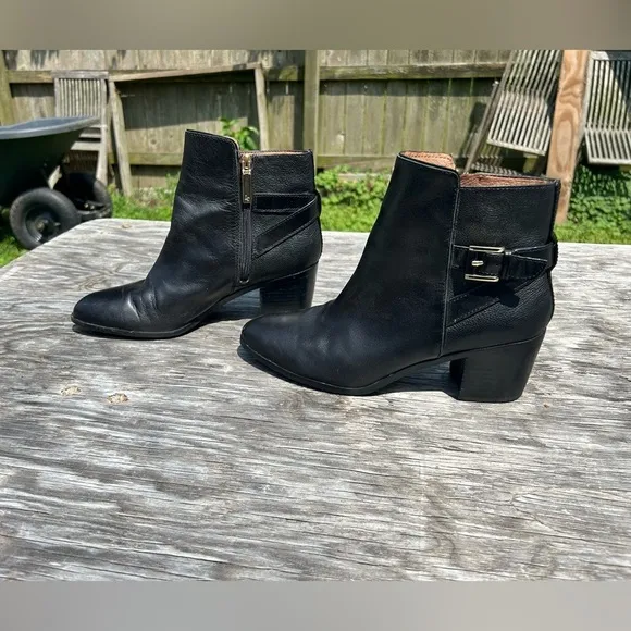 Louise Et Cie Zalia Ankle Boot Heel Zip Women's Black Boot 9 Leather Short‎ - Image 2