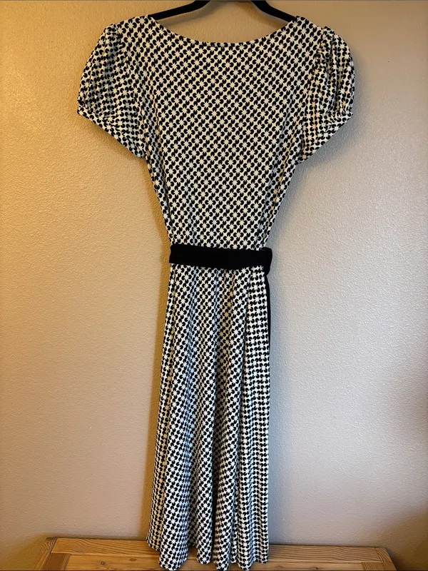 London Times Size 8 Black White Printed Midi Wrap V-Neck Fit & Flare Dress Belt - Image 7