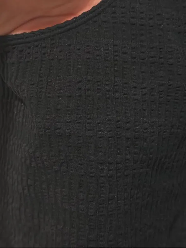 PacSun Black ribbed crop top with textured weave #ribbed #basics - Image 3