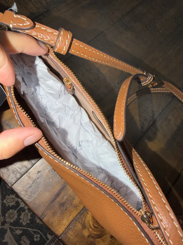 Kate Spade Purse Leather - Image 3