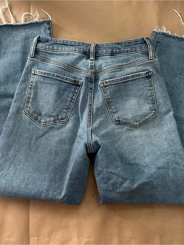 Old Navy High-Rise Straight Leg Jeans - Light Blue - Image 2