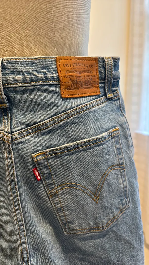 Levi’s Ribcage Straight Jeans - Image 8