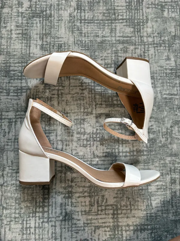 Brash Super cute white heels - Image 2