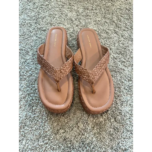 American Eagle Women Brown Woven Raffia Platform Flip Flop Sandals Size 9 - Image 3