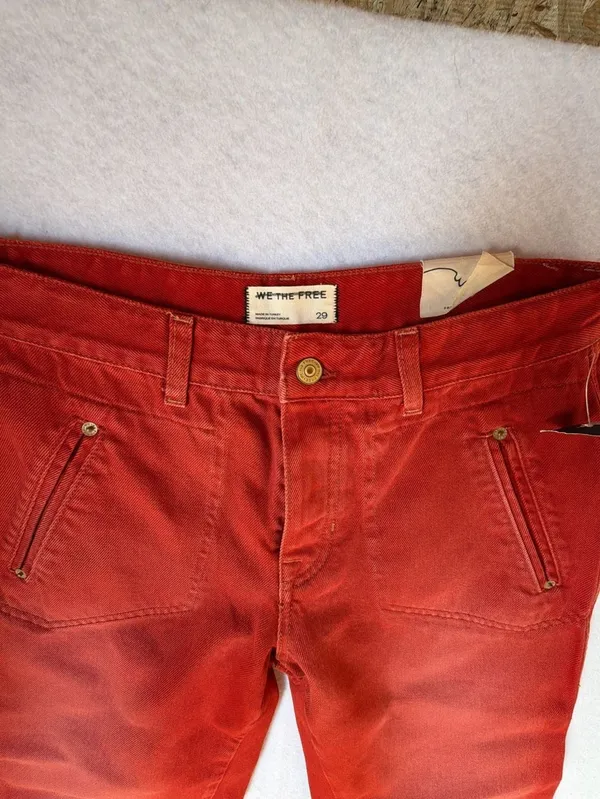 We The Free Tomato Red Zip Pocket Moto Utility Jeans Size 29 - Image 2