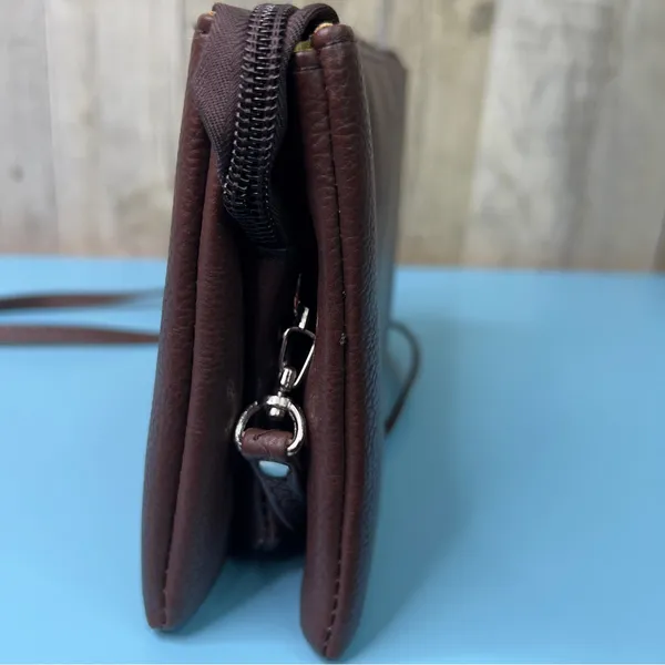 Brown Crossbody w/3 Sections w/Wristlet Handle & 23” Strap 8-1/2”x6”x3”Crossbody - Image 5