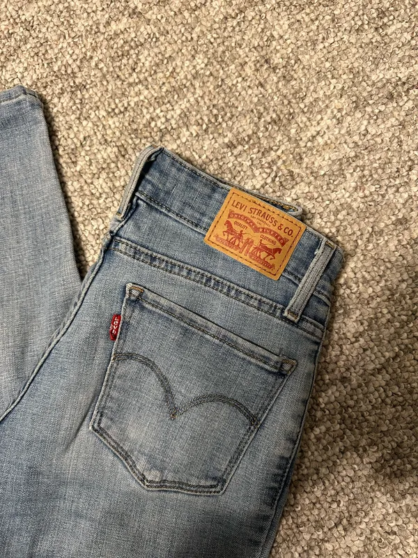 Levi’s Jeans 711 Skinny - Image 2