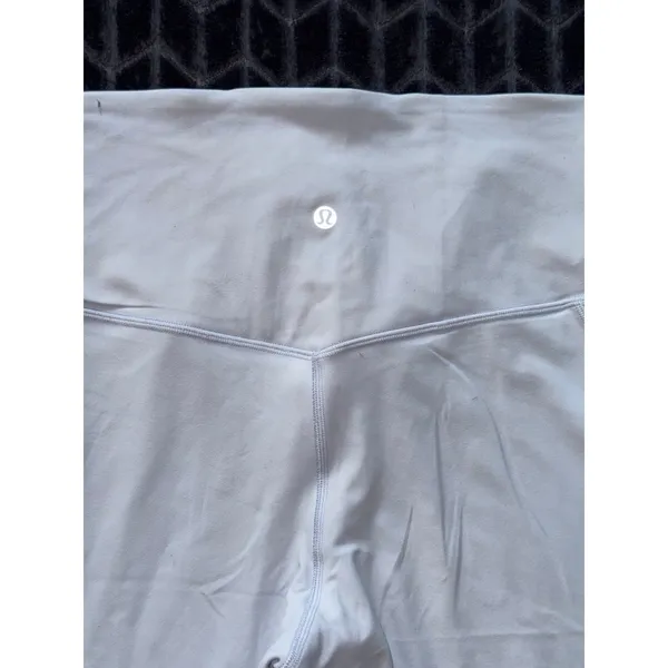 lululemon Women's Light Blue Fast Free Tight Pants Pocket‎ size 12 - Image 6