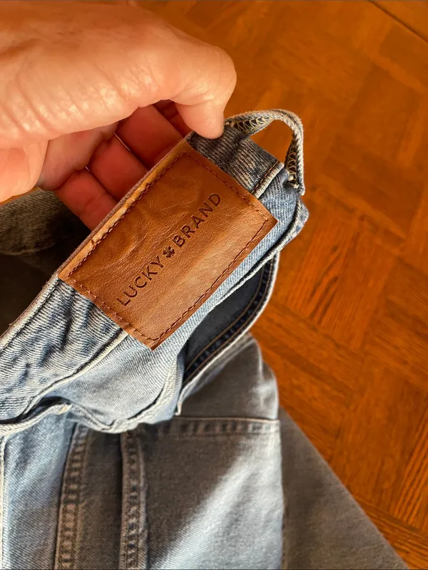 Lucky Brand THE BAGGY jeans size 2 - Image 3