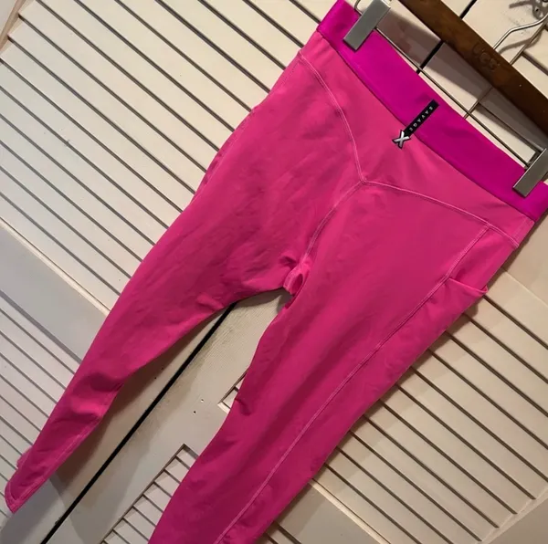 Savage X Fenty See last pic for very small snag in waist line, no holes or stains. Otherwise in like new condition! Women’s size XL. - Image 5