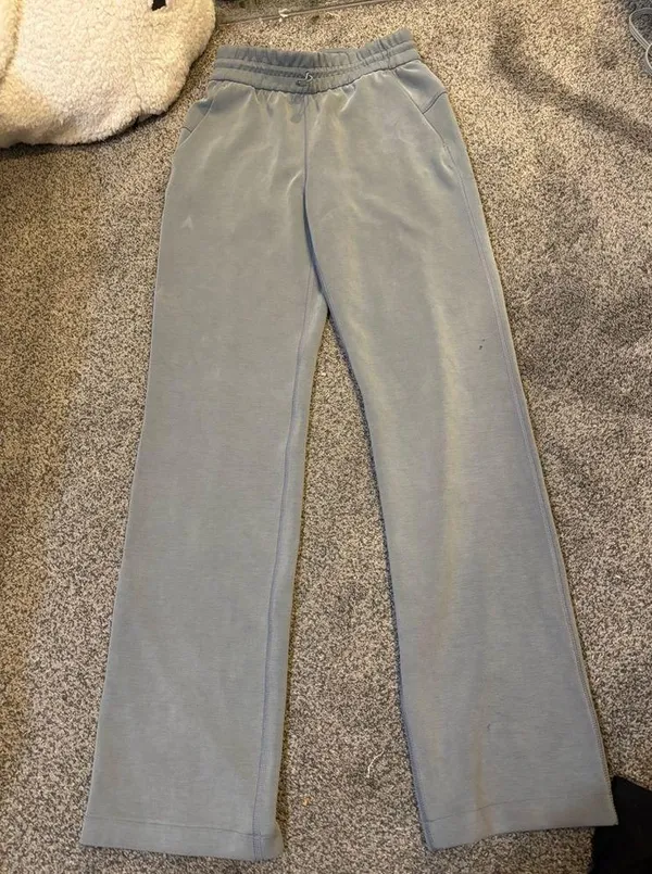 Lululemon Softstreme High Rise Pants - Image 4