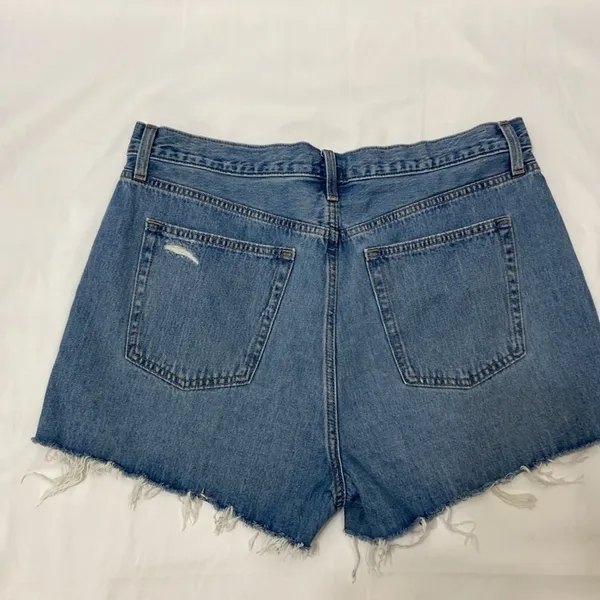 Uniqlo ,Women’s,Blue,Distressed,Short Jeans.Size-10 - Image 2