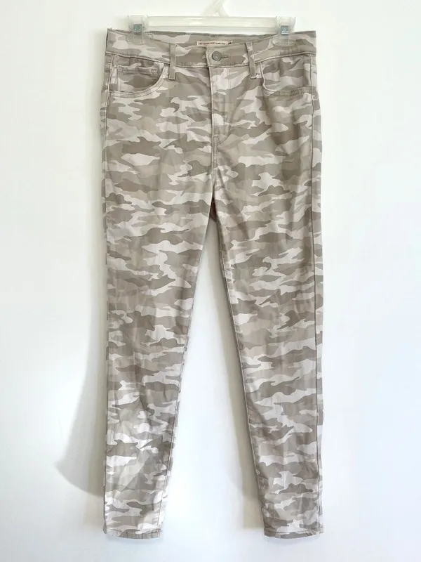 LEVI'S 720 High Rise Super Skinny Crop Jeans Tan Camo Camouflage Cropped Ankle - Image 2