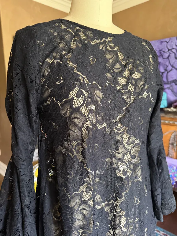 Black Dress - Image 3