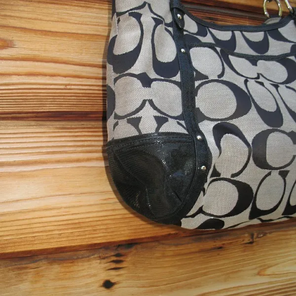 Coach Alexandra Signature Jacquard Large Bag - Image 5