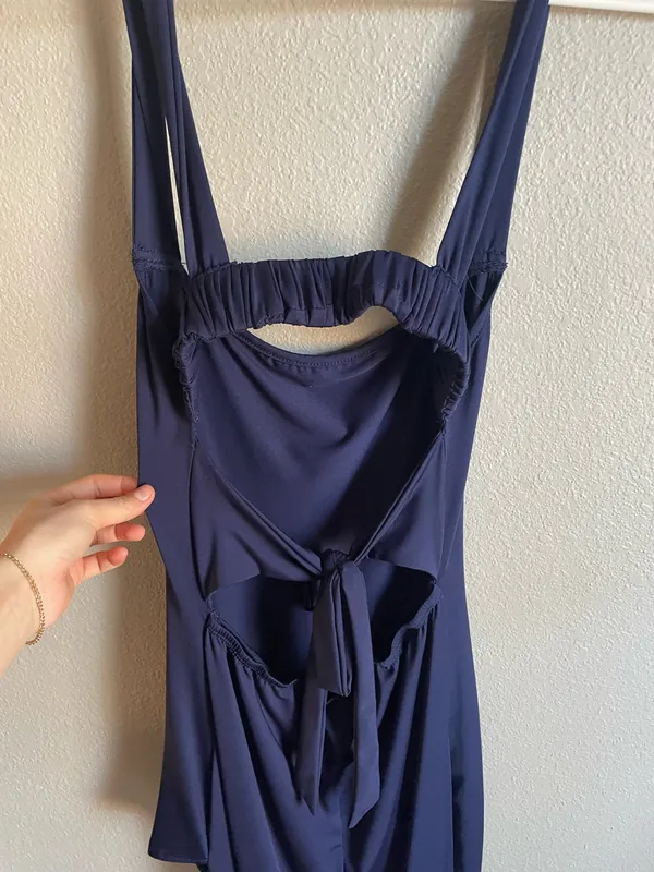 Amazon Dress - Image 3
