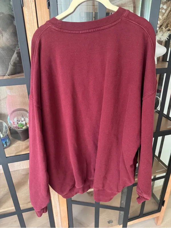 Brandy Melville John Galt Burgundy Crew Neck Sweatshirt pullover fleece maroon - Image 8