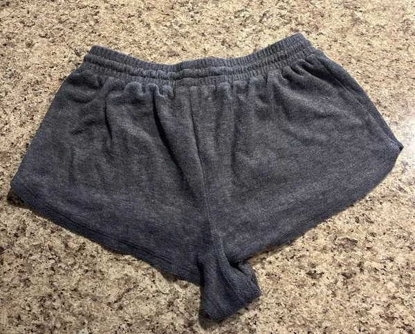 Forever 21 Grey shorts - Image 3