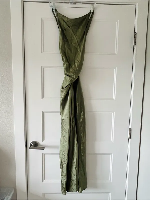 NWOT Reformation Casette Silk Dress Green Size 8 - Image 3