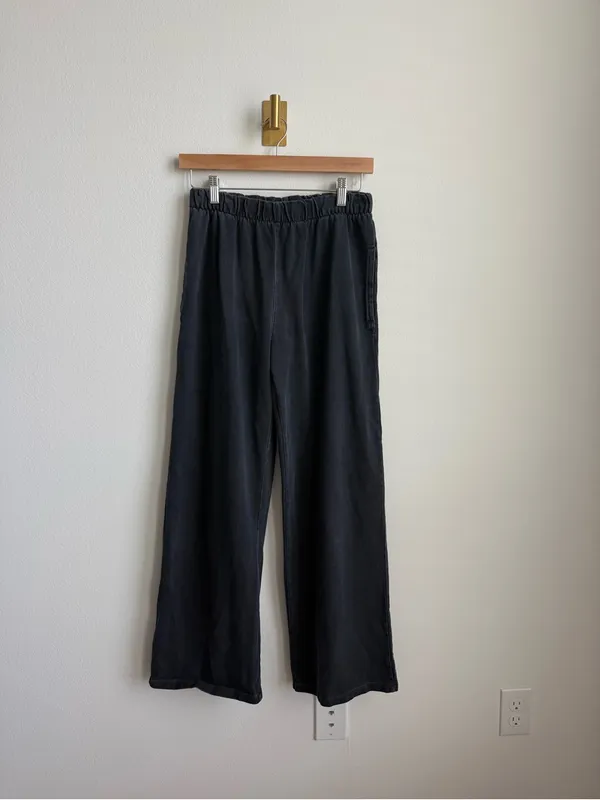 Brandy Melville John Galt Navy Wide Leg Sweatpants One Size - Image 3