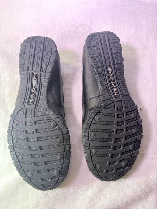 Skechers Black Slip-On Loafer with Purple Patterned Lining - Image 10