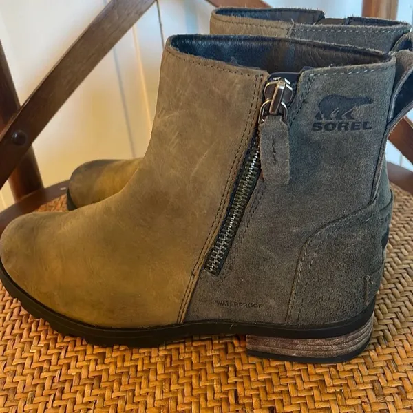 Sorel brown leather Chelsea boots size 6 - Image 7