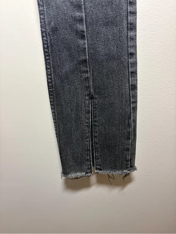 Abercrombie & Fitch The Skinny High Rise Jeans Curve Love - Image 4