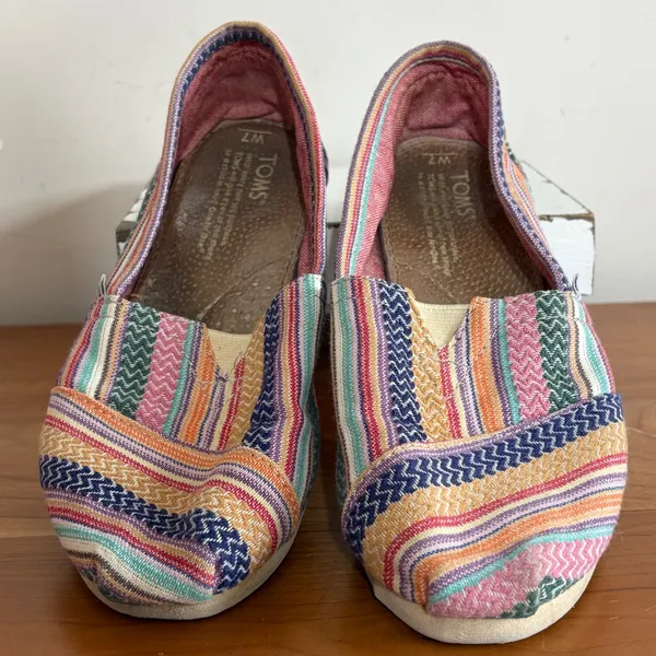 TOMS Classic‎ Alpargata Multi Color Woven Stripe Chevron Slip On Shoes Womens 7 - Image 4