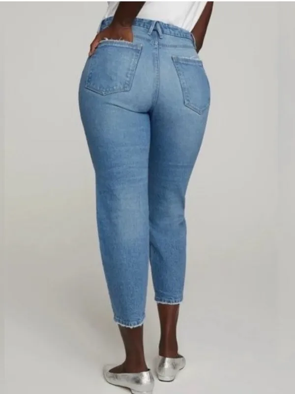 Good American Mid-Rise Cropped Straight Jeans - Blue - Image 2