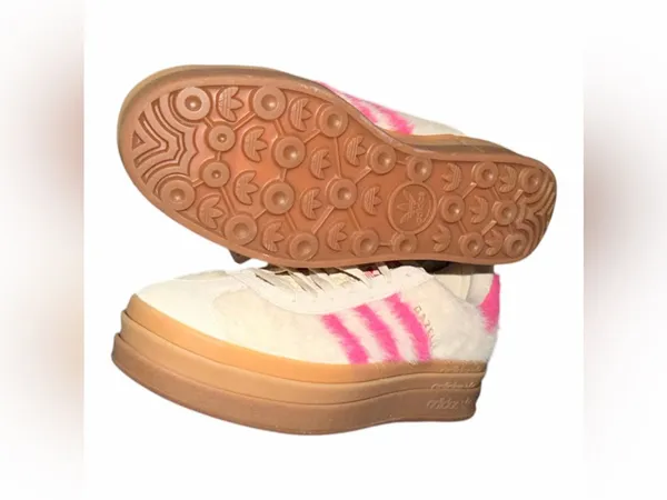 NWT Adidas Gazelle Bold Sneaker Color: Cream White Pink Gold SZ-9.5 Faux Fur - Image 10