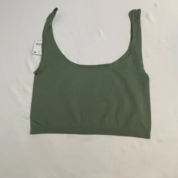 Free People Intimately Scoop Neck Crop Tank M/L Army Green Seamless NWT USA - Image 7